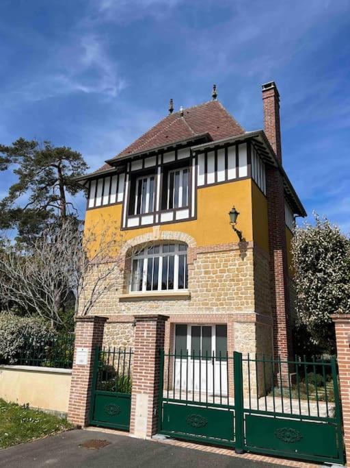 Villa D'Exception A 500 M De La Plage Merville-Franceville-Plage Bagian luar foto